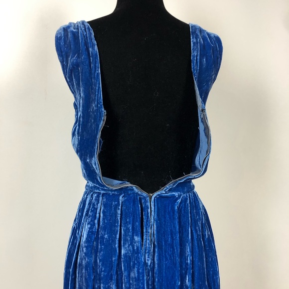 🦋 Vintage 1950’s Blue Velvet Dress - Picture 3 of 4